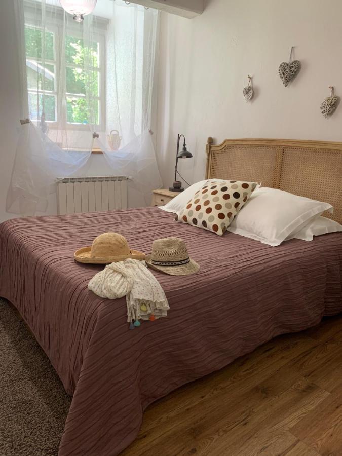 Tarascon-sur-Ariège Maison D'Hotes Du Domaine Fournie מראה חיצוני תמונה